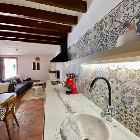 Ferienhaus Casa Bodijar - En *